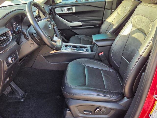 Used 2020 Ford Explorer Limited w/ Class III Trailer Tow Package image 9