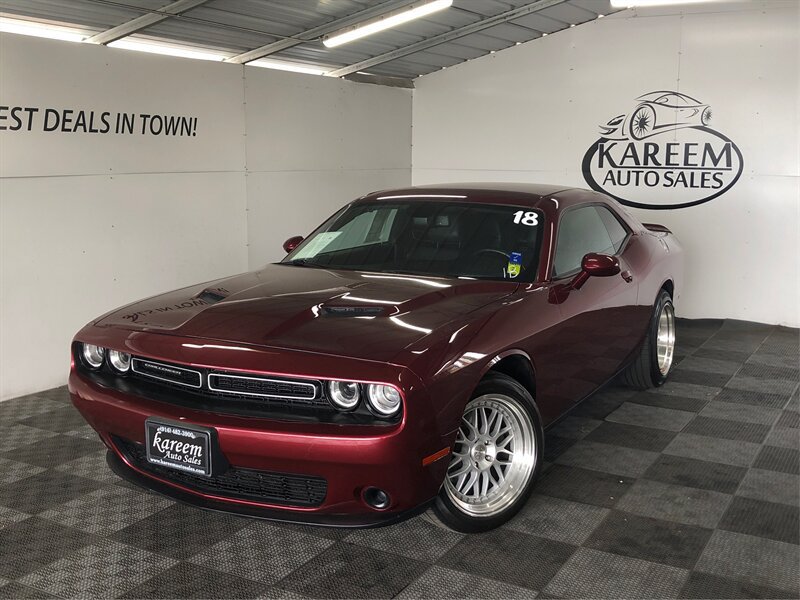 Used 2018 Dodge Challenger SXT RWD image 20