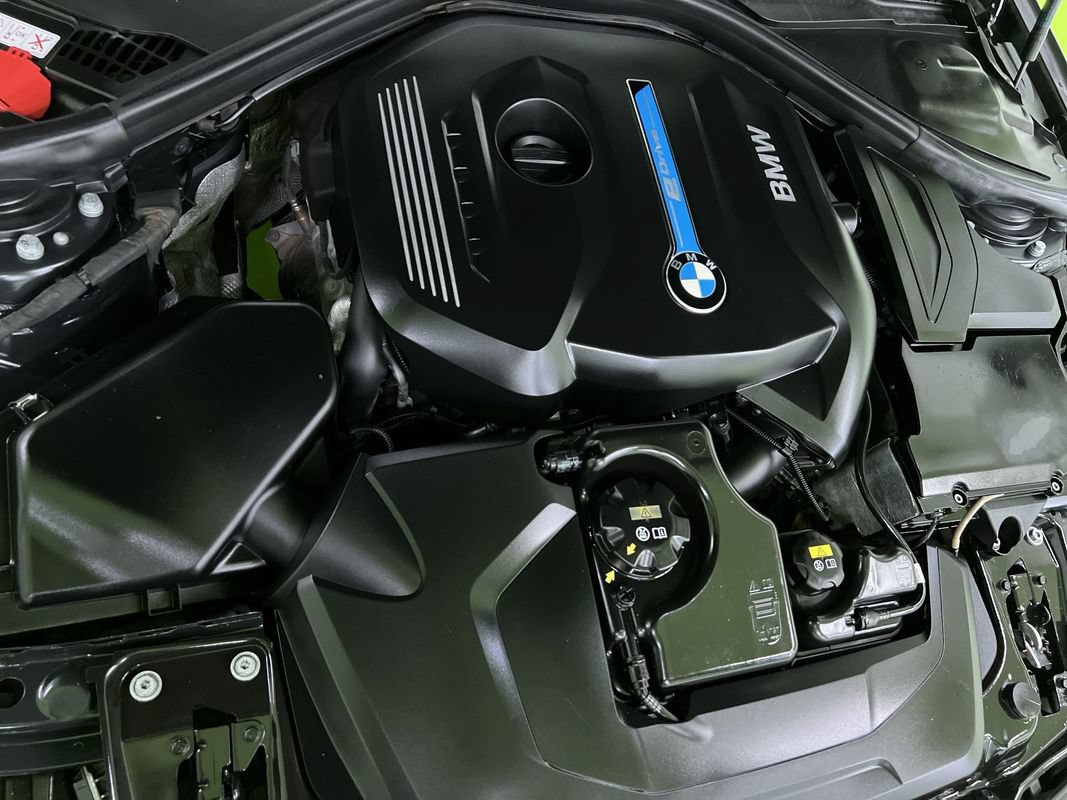 Used 2017 BMW 330e RWD image 30