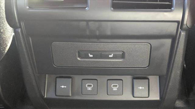 Used 2021 Land Rover Defender 90 X image 27