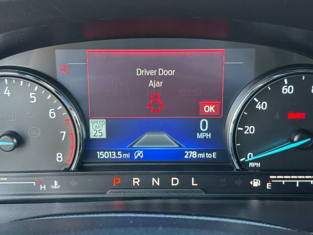 Used 2024 Ford Explorer XLT w/ Equipment Group 202A AWD/4WD image 25