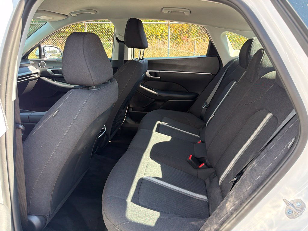 Used 2026 Hyundai Sonata Blue FWD image 17