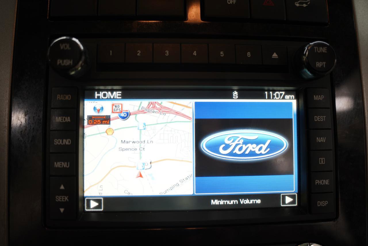 Used 2013 Ford Expedition Limited RWD image 20