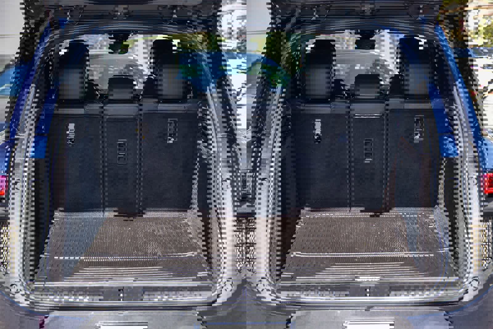 Certified 2023 Land Rover Range Rover Sport SE image 29