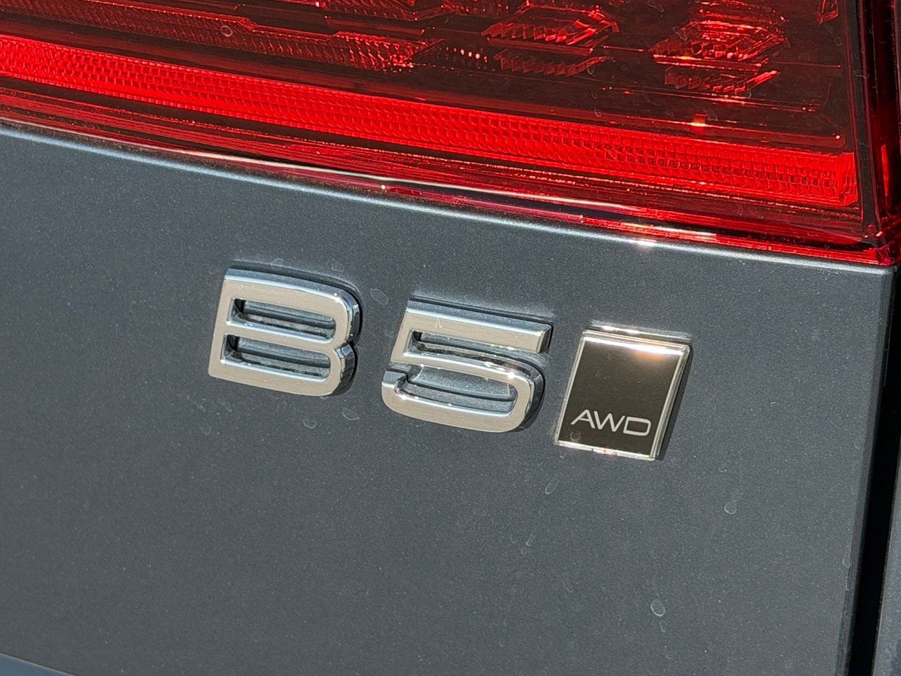 New 2027 Volvo XC60 B5 Core AWD/4WD image 6