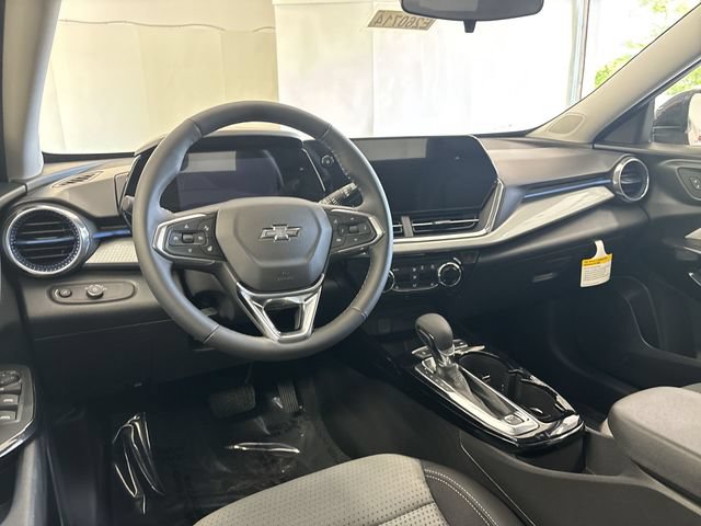 New 2026 Chevrolet Trax LT w/ Driver Confidence Package FWD image 21