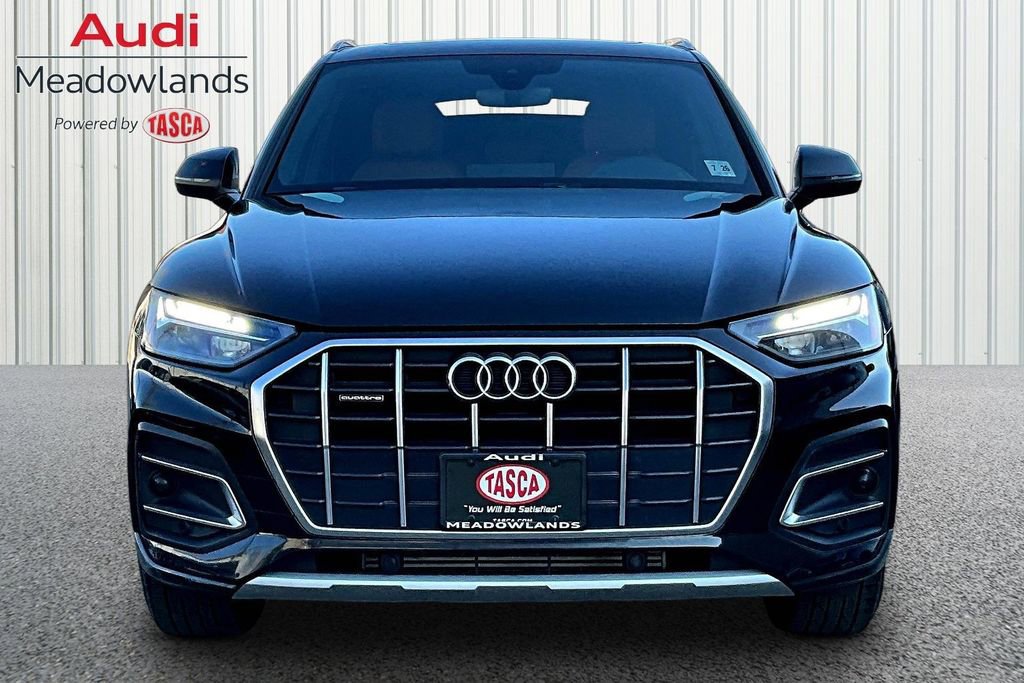 Used 2021 Audi Q5 2.0T Premium w/ Convenience Package image 2