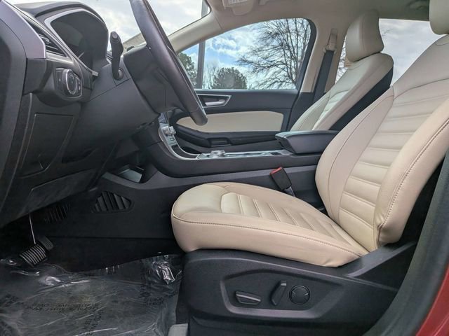 Used 2021 Ford Edge SEL w/ Convenience Package image 19