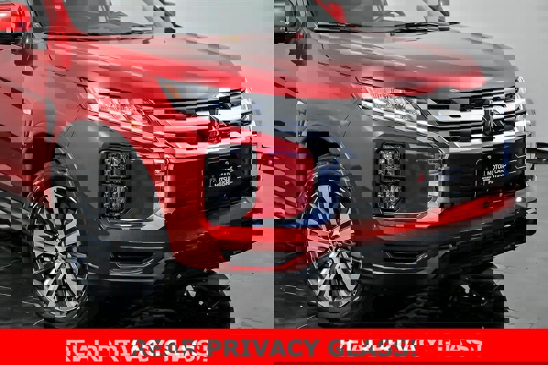 New 2024 Mitsubishi Outlander Sport ES image 2