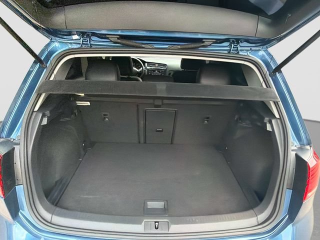 Used 2021 Volkswagen Golf 4-Door FWD image 13