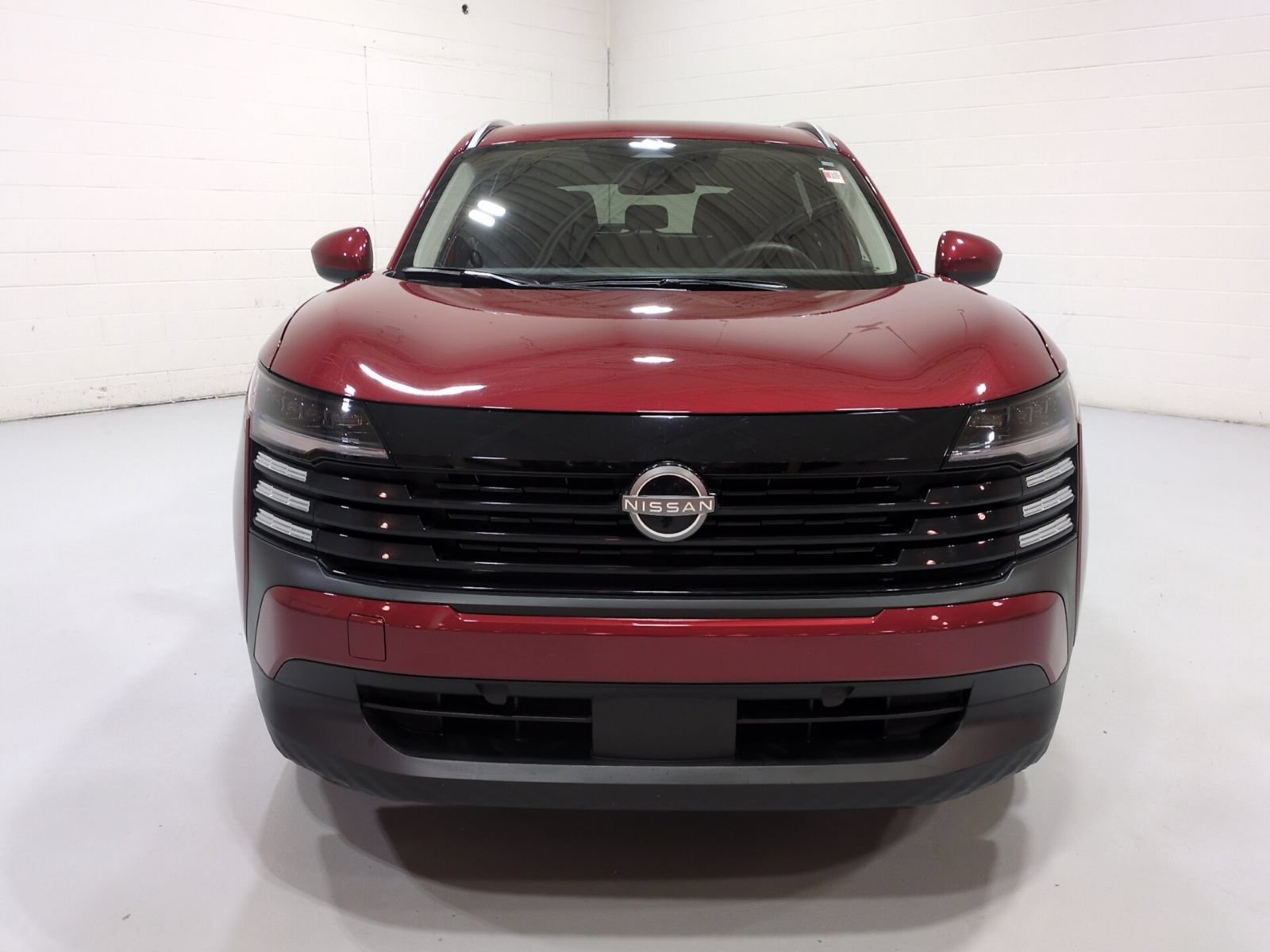 Used 2025 Nissan Kicks SV w/ SV Premium Package AWD/4WD image 8
