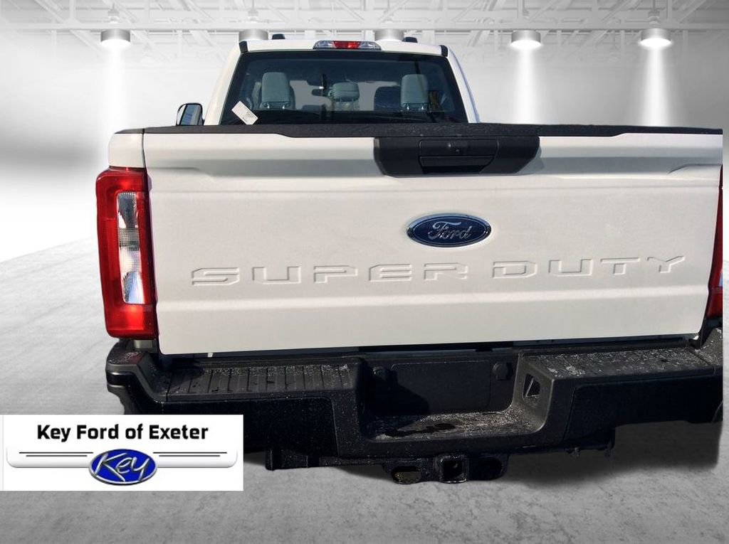 New 2026 Ford F250 XL w/ F-250 >10K GVWR Package image 10