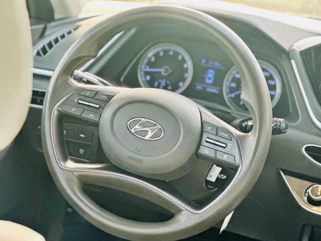 Used 2021 Hyundai Sonata SE FWD image 11