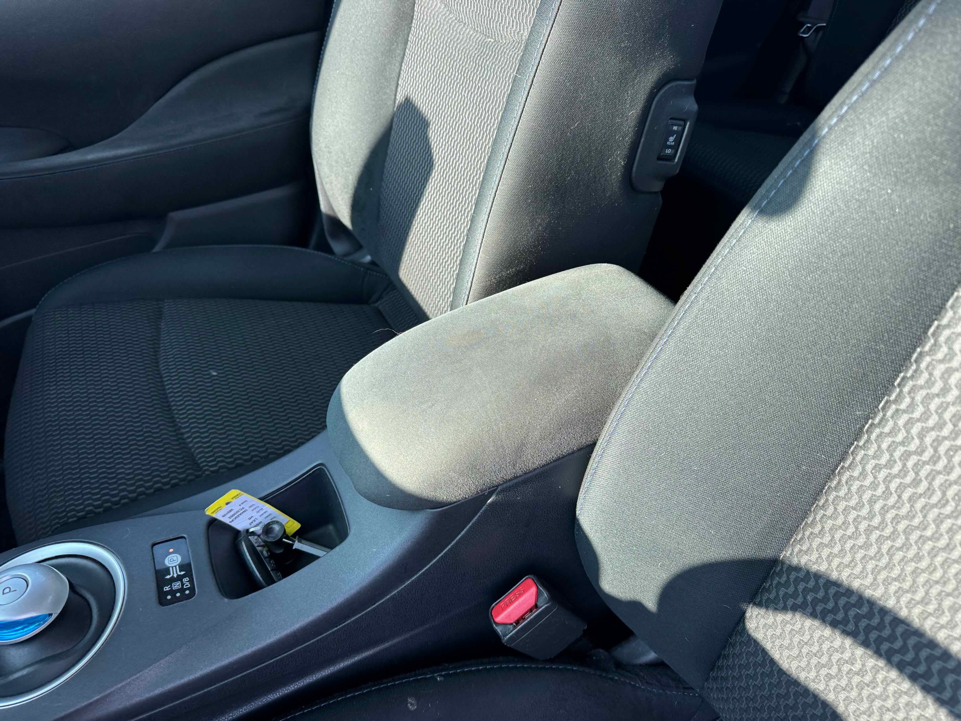 Used 2015 Nissan Leaf S w/ Charge Package image 27