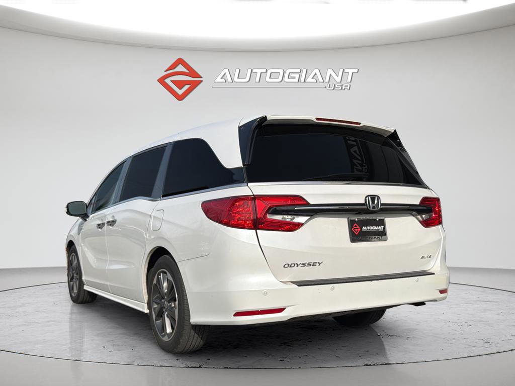 Used 2023 Honda Odyssey Elite image 8