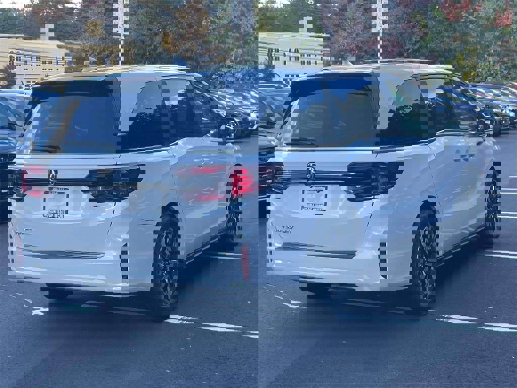 New 2026 Honda Odyssey EX-L image 5