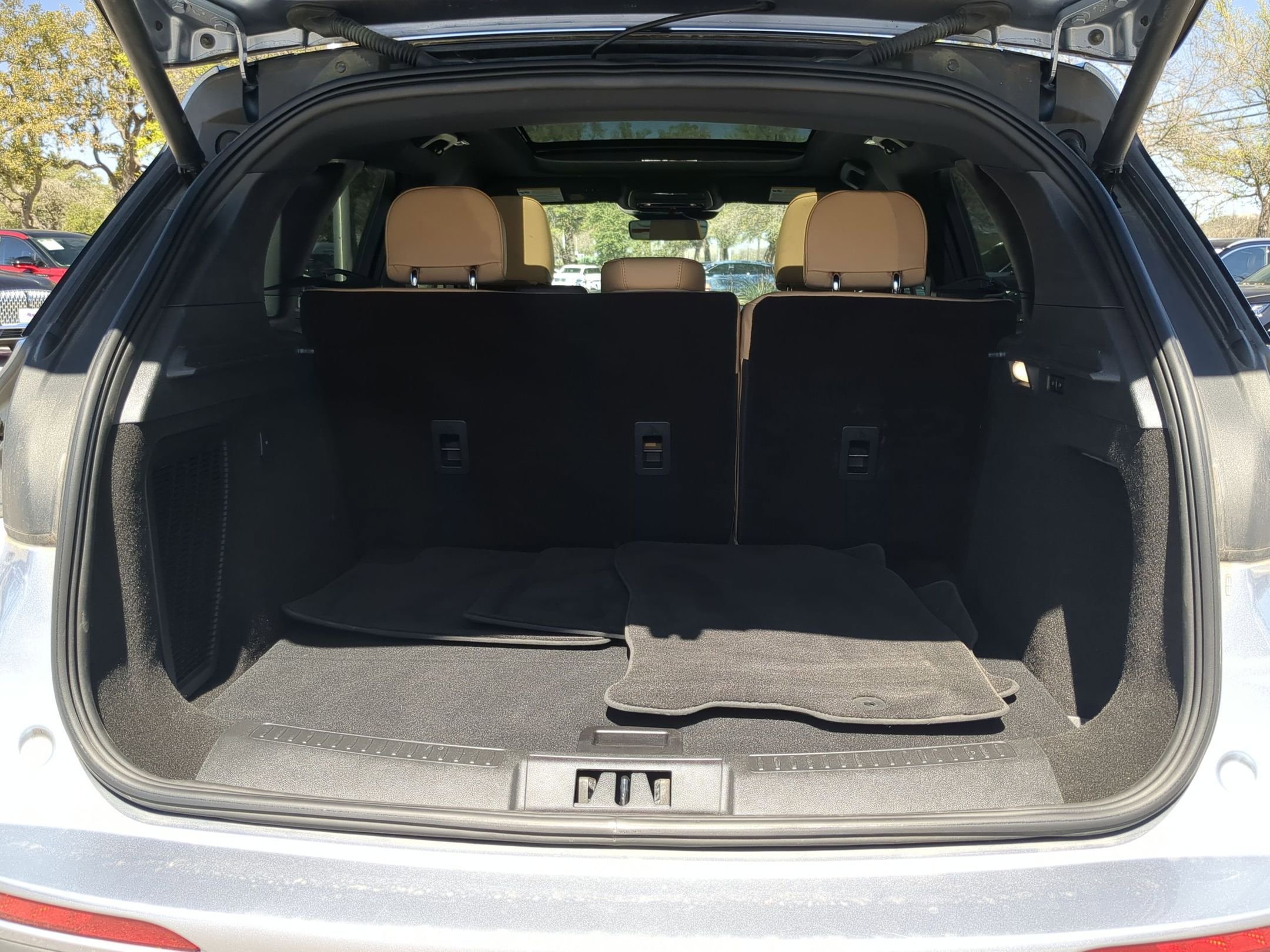 Used 2022 Lincoln Corsair Reserve w/ Elements Package image 23