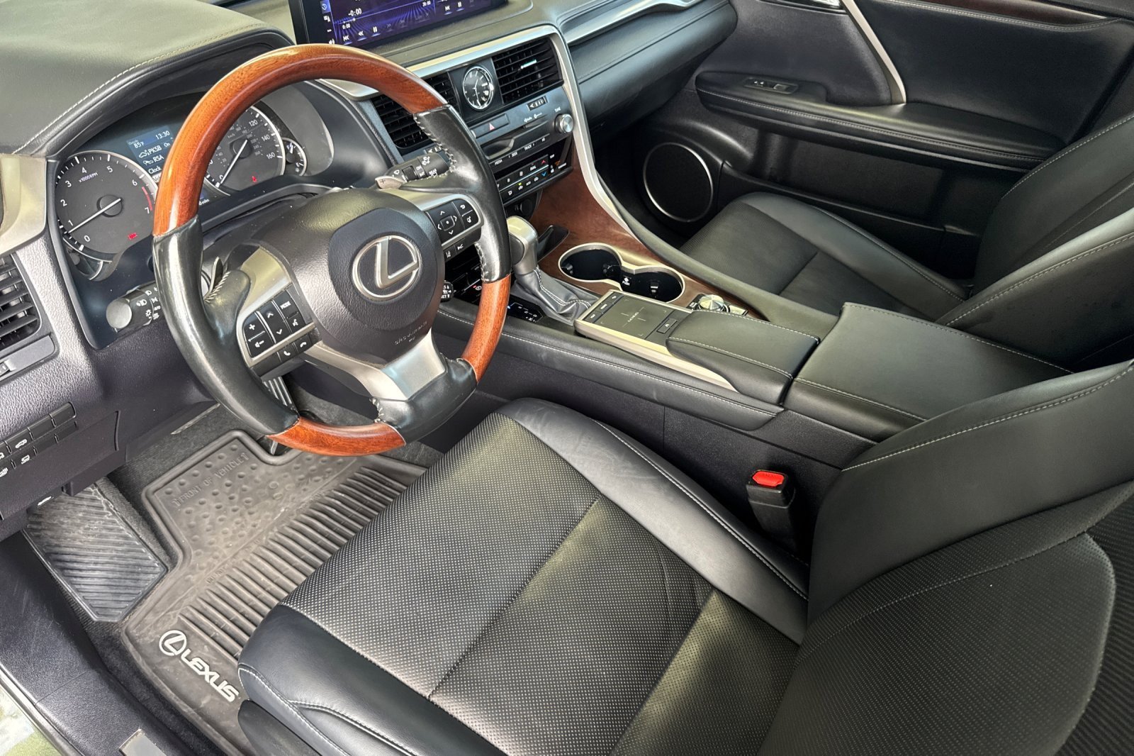 Used 2021 Lexus RX 350 FWD w/ Premium Package image 9