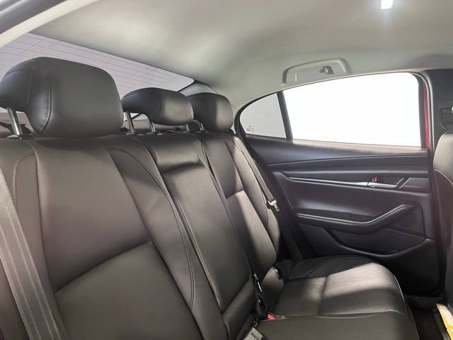 Used 2021 MAZDA MAZDA3 s image 13