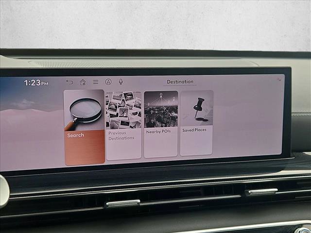 Used 2025 Genesis GV80 2.5T Standard AWD/4WD image 13