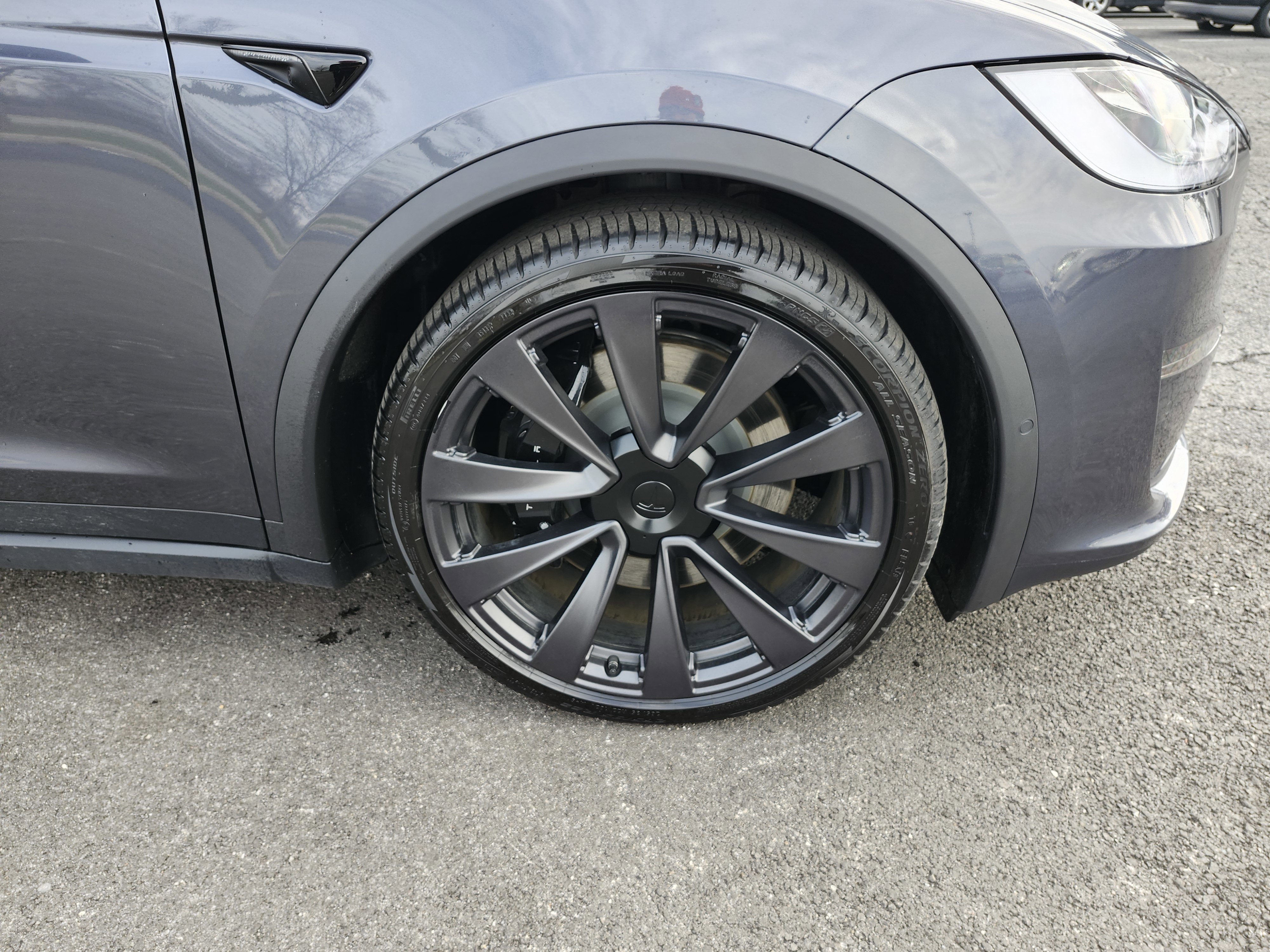 Used 2023 Tesla Model X image 13