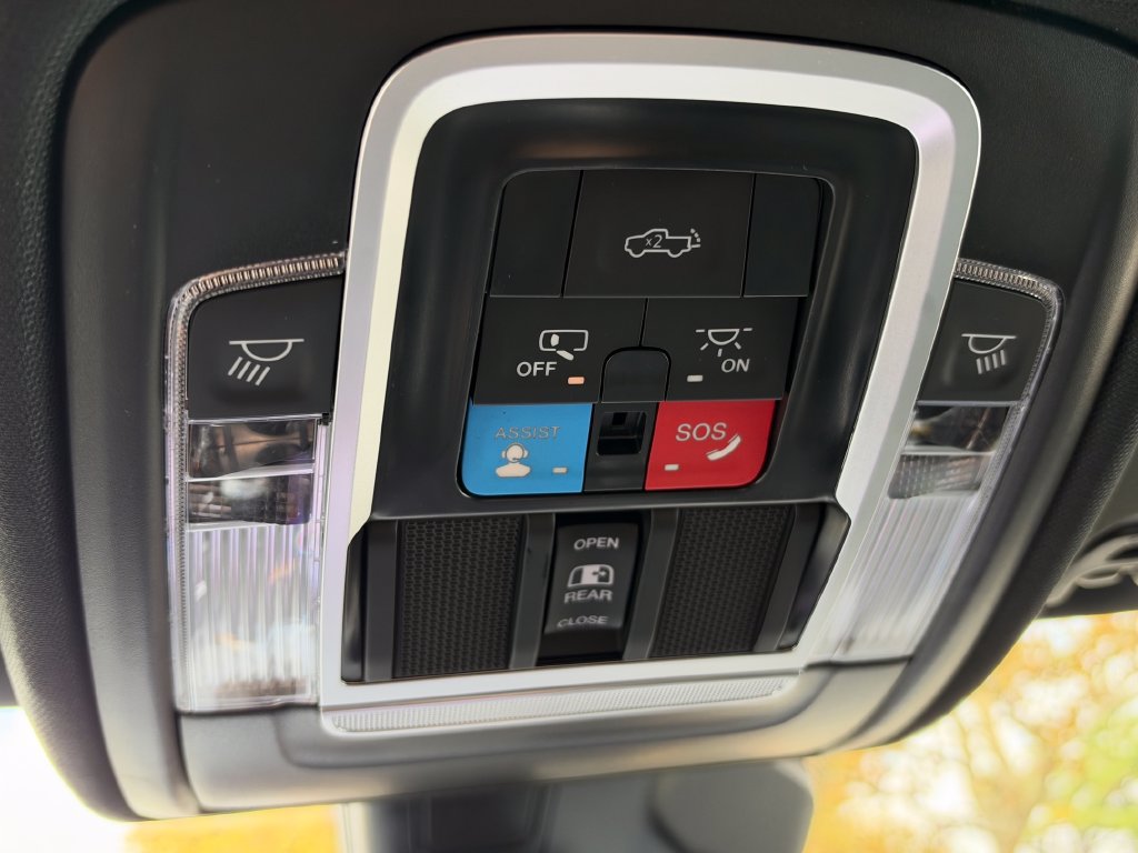 New 2027 RAM 1500 4x4 Crew Cab image 22