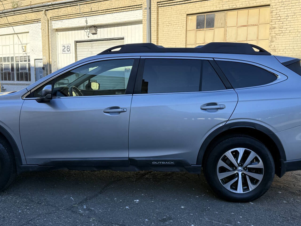 Used 2020 Subaru Outback Premium AWD/4WD image 17