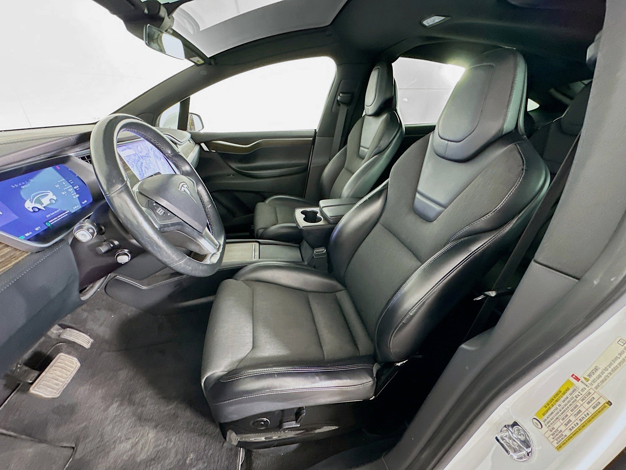 Used 2016 Tesla Model X 90D image 13