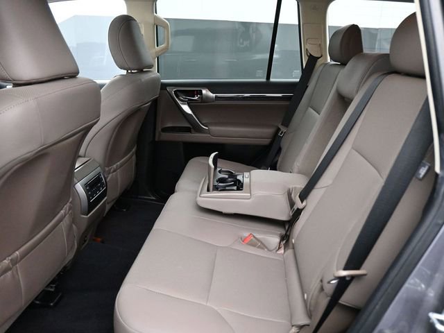 Used 2023 Lexus GX 460 Premium w/ Premium Package image 22