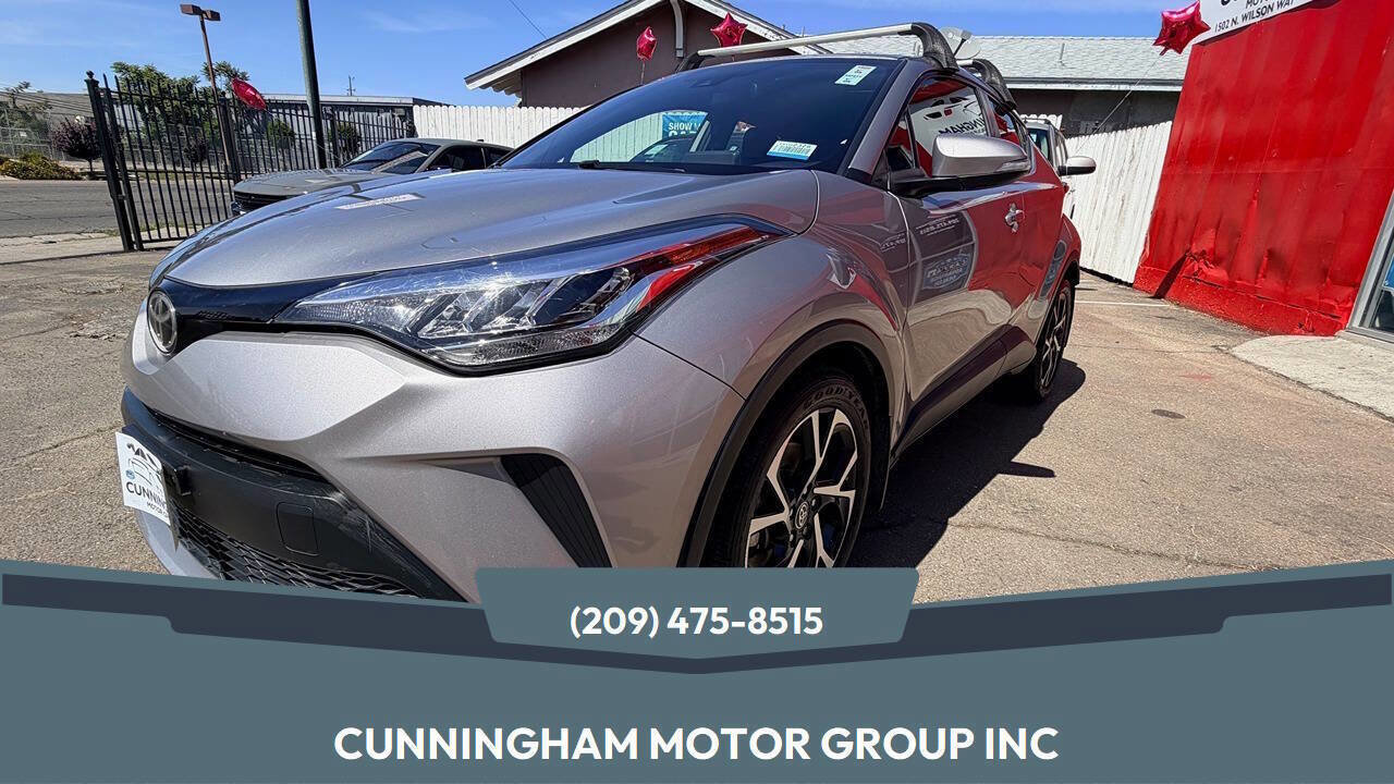 Used 2020 Toyota C-HR XLE image 1