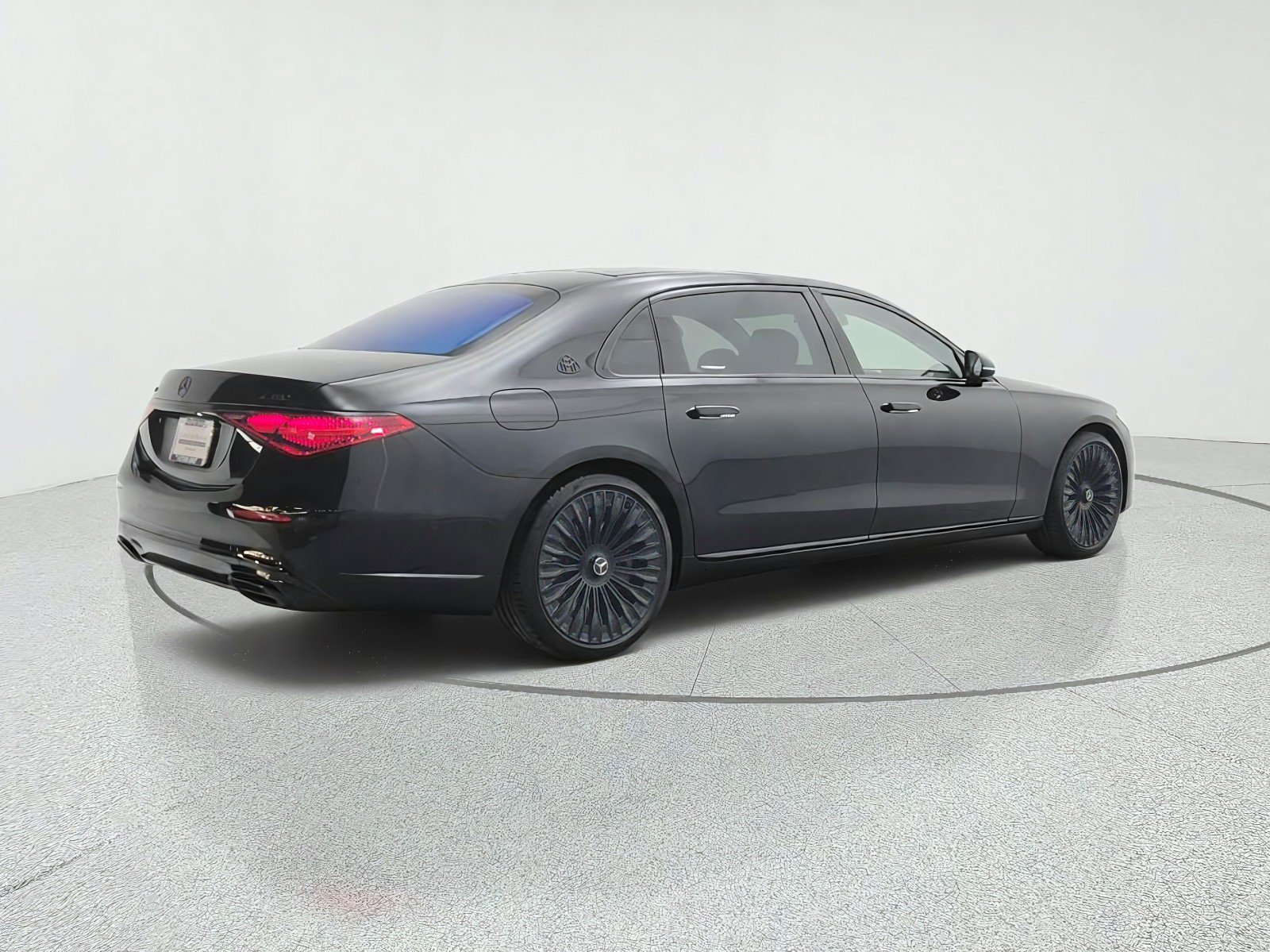 Certified 2023 Mercedes-Benz Maybach S 580 4MATIC image 5
