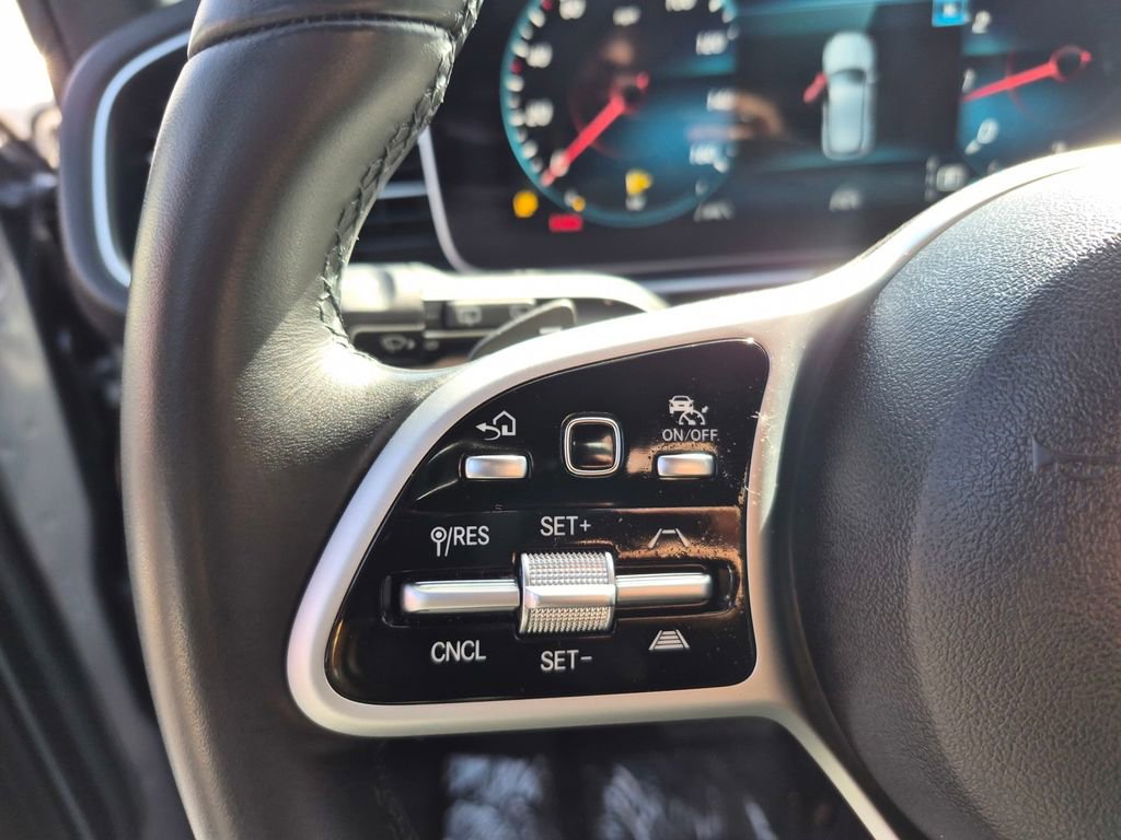 Used 2021 Mercedes-Benz GLE 350 4MATIC image 12