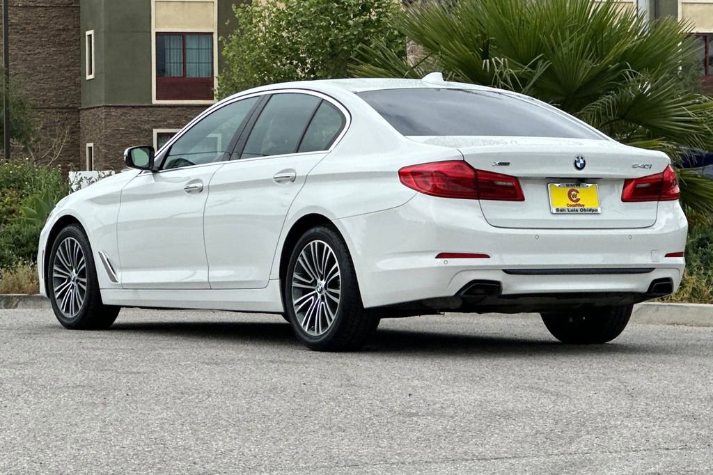 Used 2018 BMW 540i xDrive image 5
