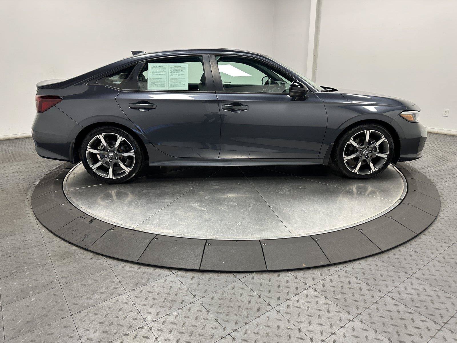 Used 2025 Honda Civic FWD Hybrid Sedan image 15