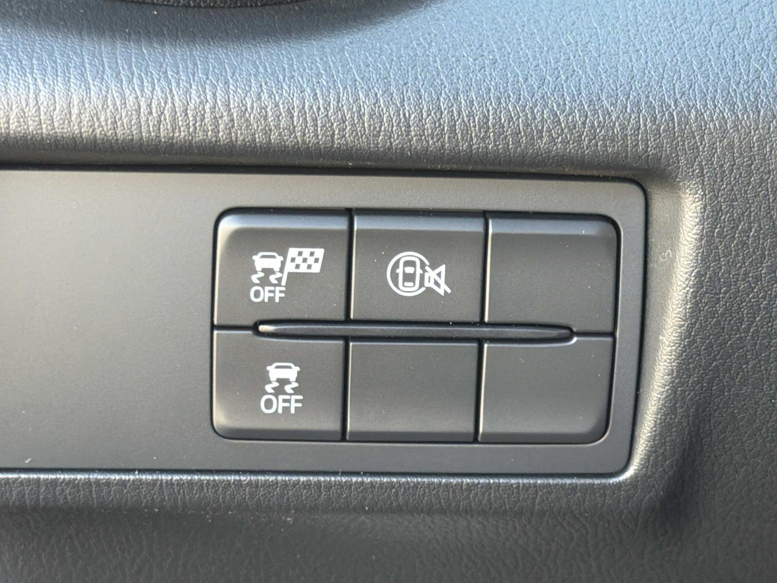 New 2025 MAZDA MX-5 Miata Club w/ Brembo/BBS Recaro Package image 17