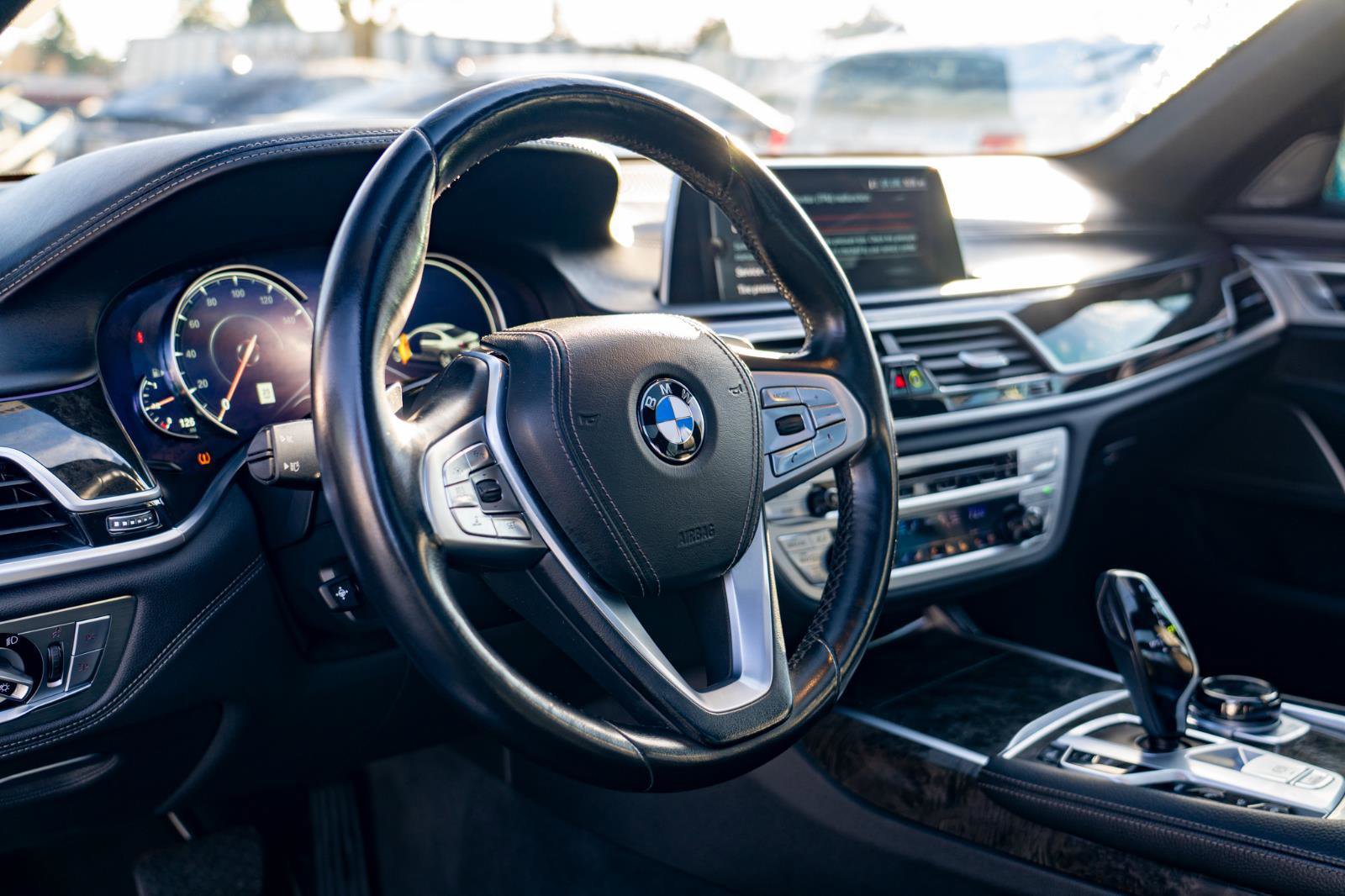 Used 2017 BMW 740e xDrive w/ Executive Package AWD/4WD image 13