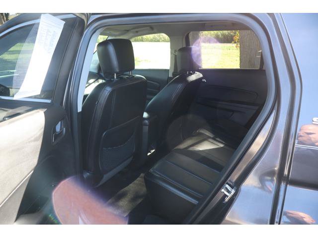 Used 2015 GMC Terrain SLT w/ Chrome Appearance Package AWD/4WD image 8
