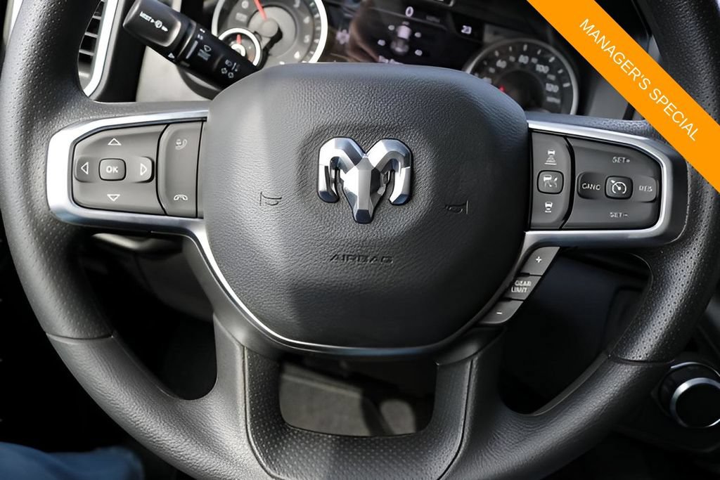 New 2026 RAM 1500 Express AWD/4WD image 18