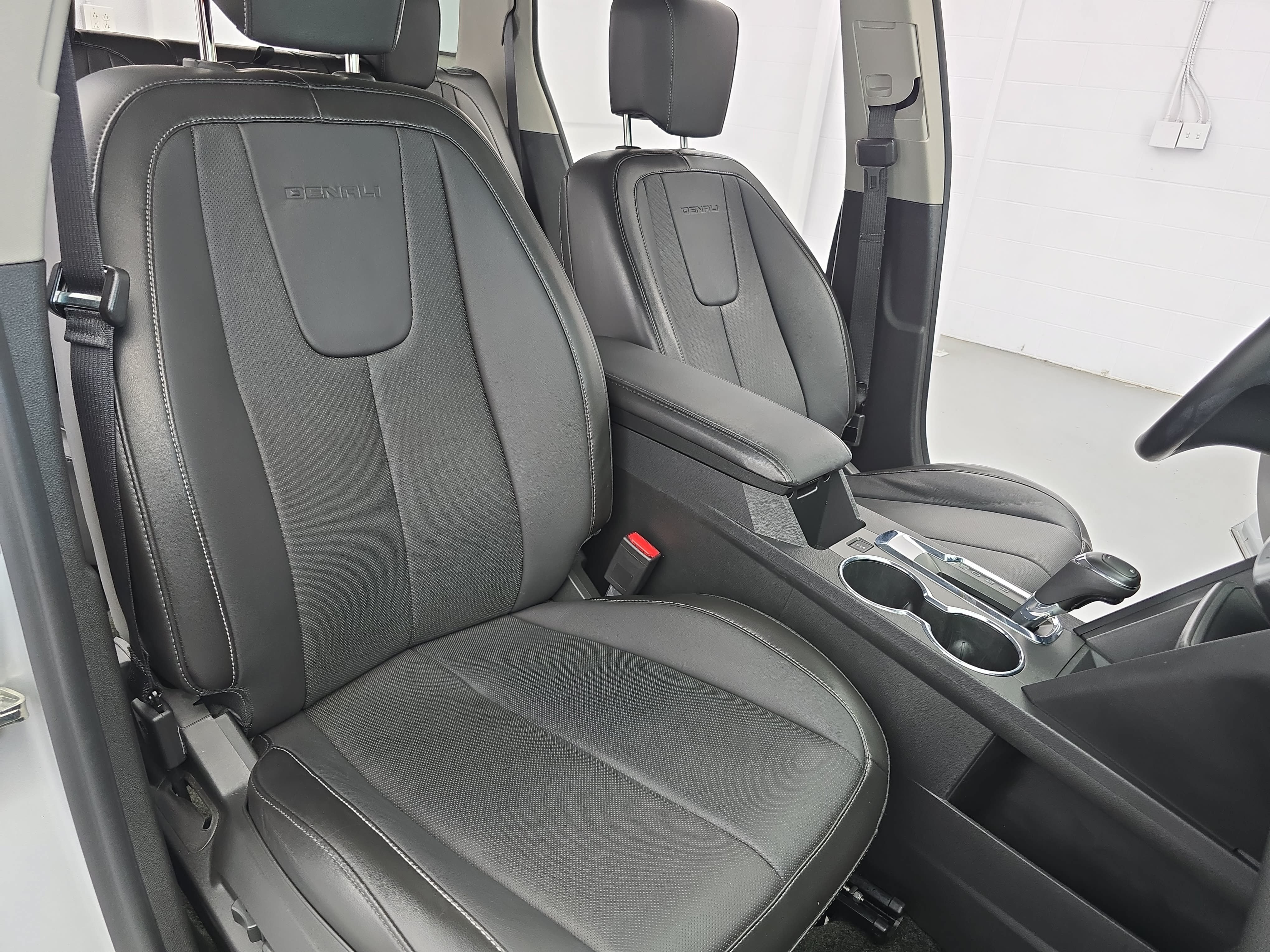 Used 2017 GMC Terrain Denali FWD image 10