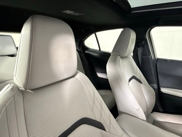 Used 2023 Lexus UX 250h FWD w/ Premium Package image 34