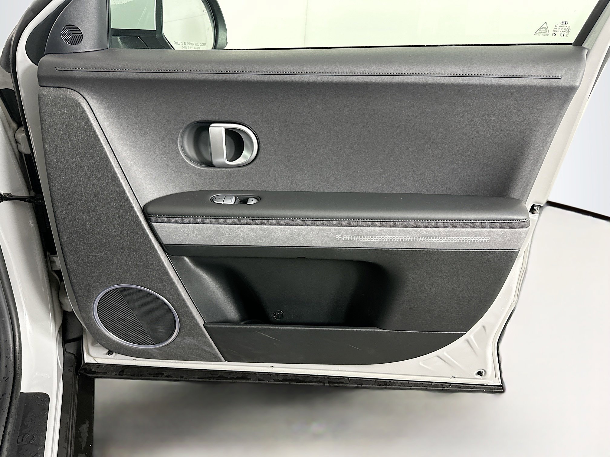 Used 2023 Hyundai Ioniq 5 SEL image 32