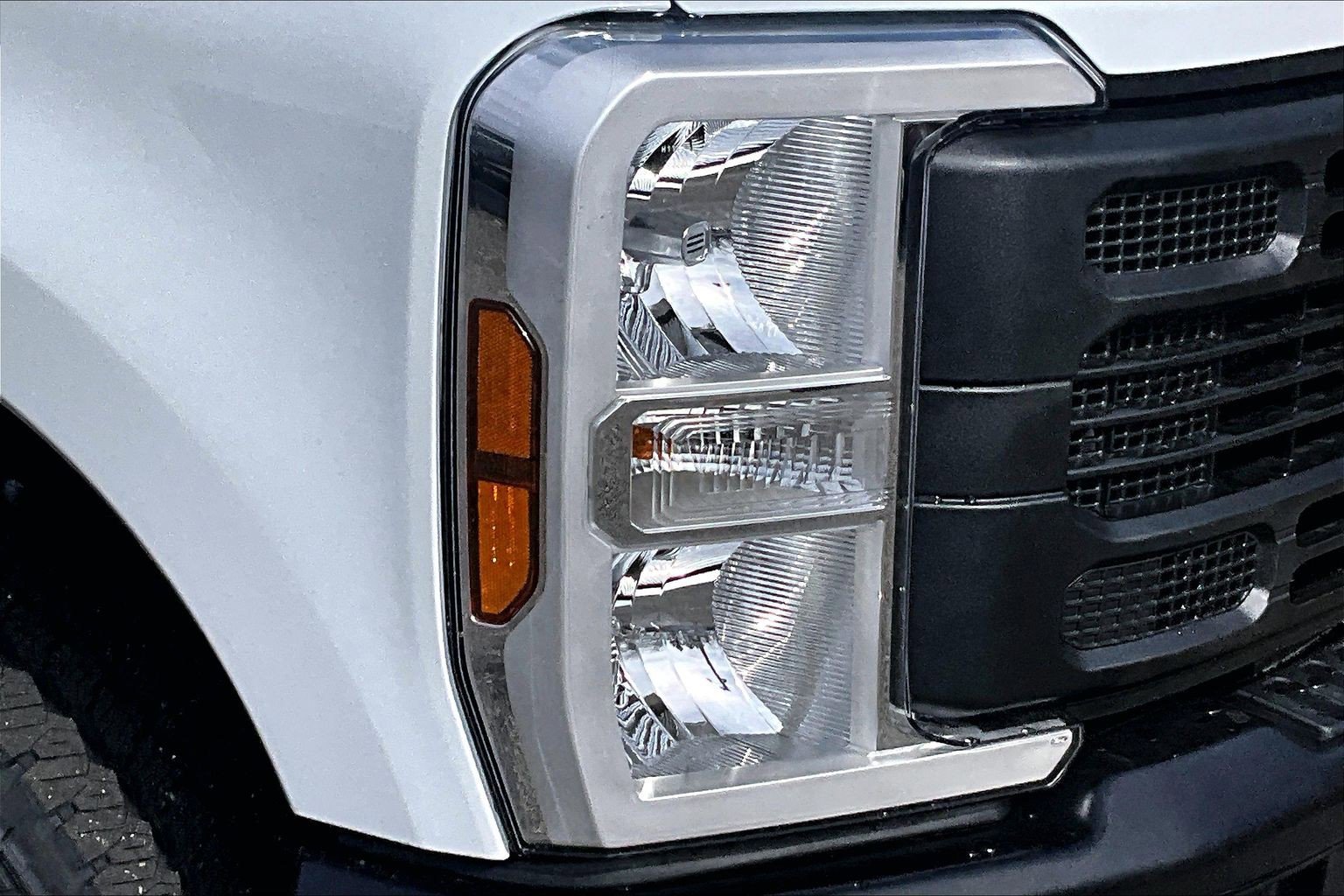 New 2026 Ford F350 XL AWD/4WD image 32