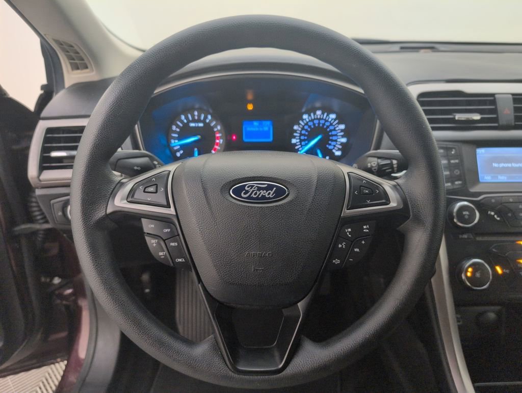 Used 2017 Ford Fusion S image 39