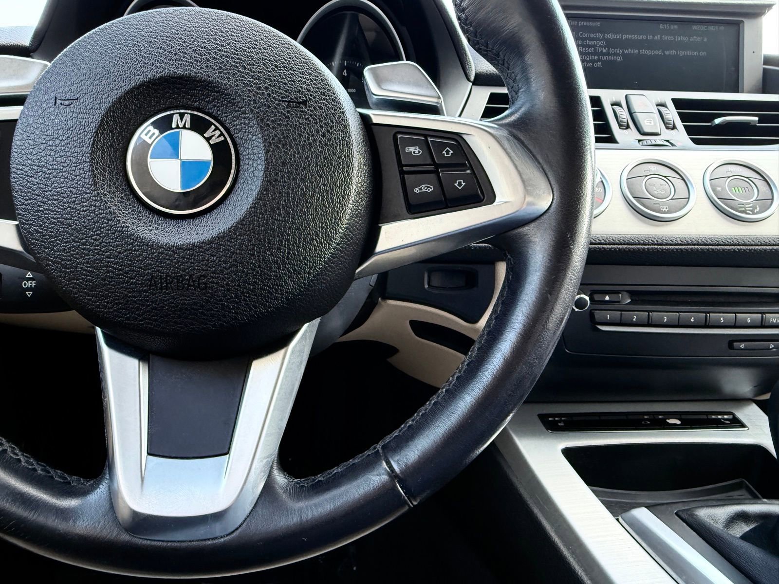 Used 2009 BMW Z4 sDrive35i image 26