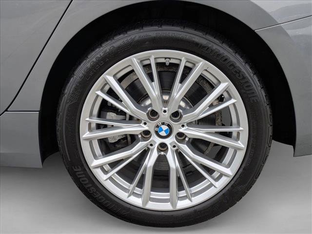 Used 2024 BMW 330i xDrive Sedan w/ Premium Package image 25