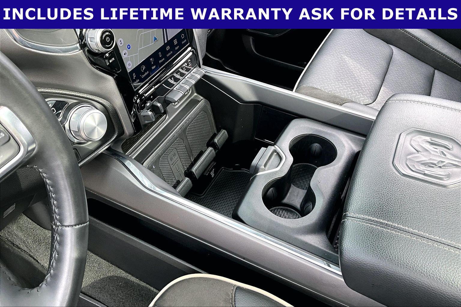 Used 2024 RAM 1500 Laramie AWD/4WD image 14