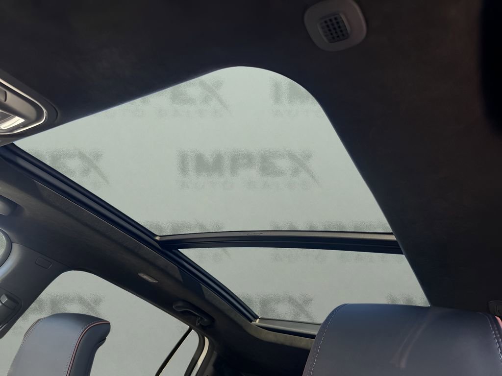 Used 2024 Jeep Wagoneer Launch Edition image 12