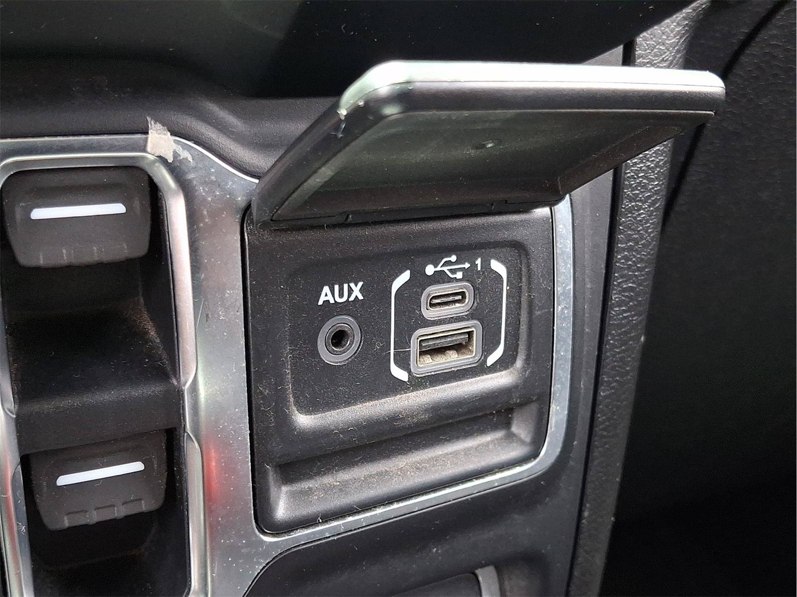 Used 2020 Jeep Wrangler Unlimited Rubicon AWD/4WD image 42