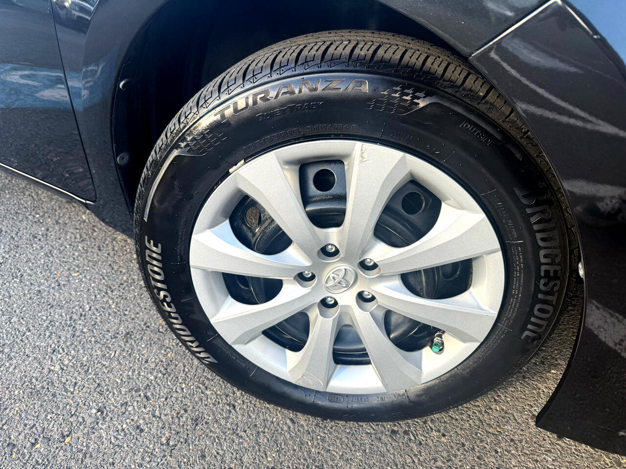 Used 2014 Toyota Corolla LE Premium image 34