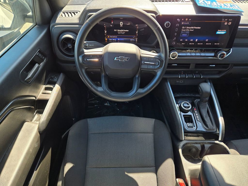 Used 2023 Chevrolet Colorado Trail Boss w/ Technology Package image 8